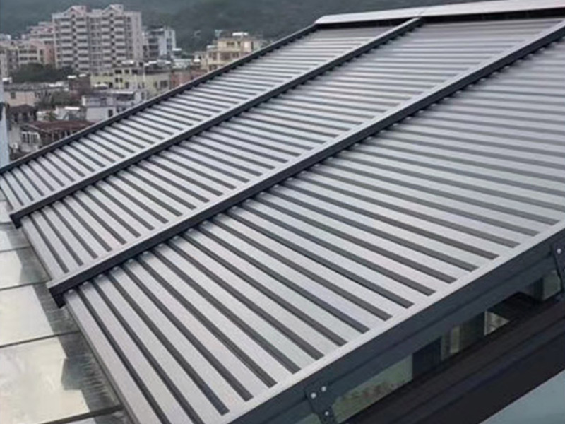 電動(dòng)戶外梭型百葉簾